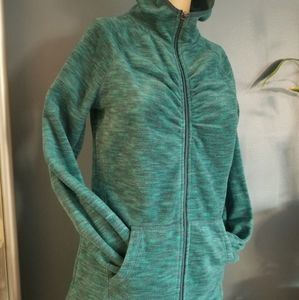 zip up hoodies☃️